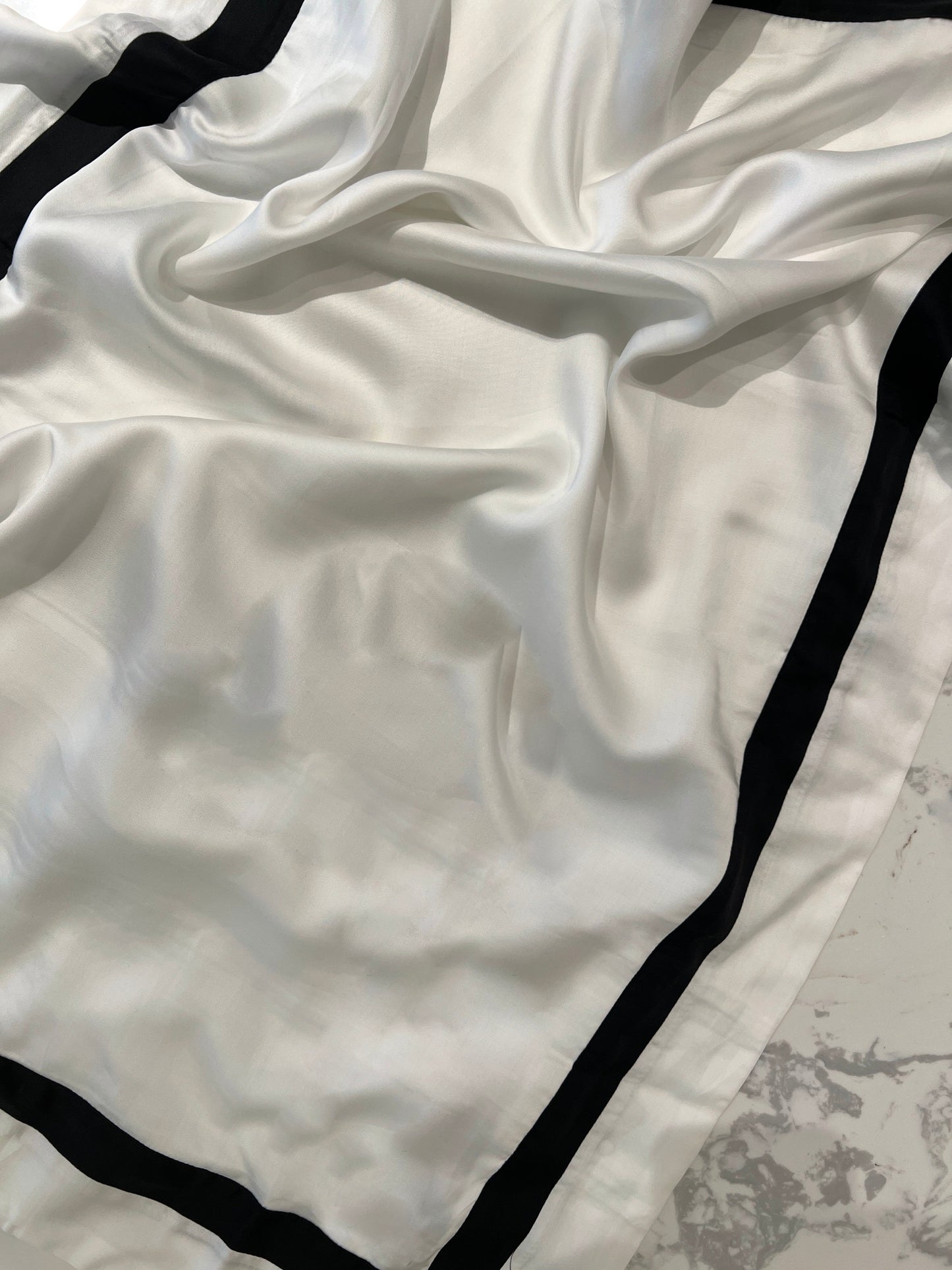 Luxe Monochrome Bedding Set