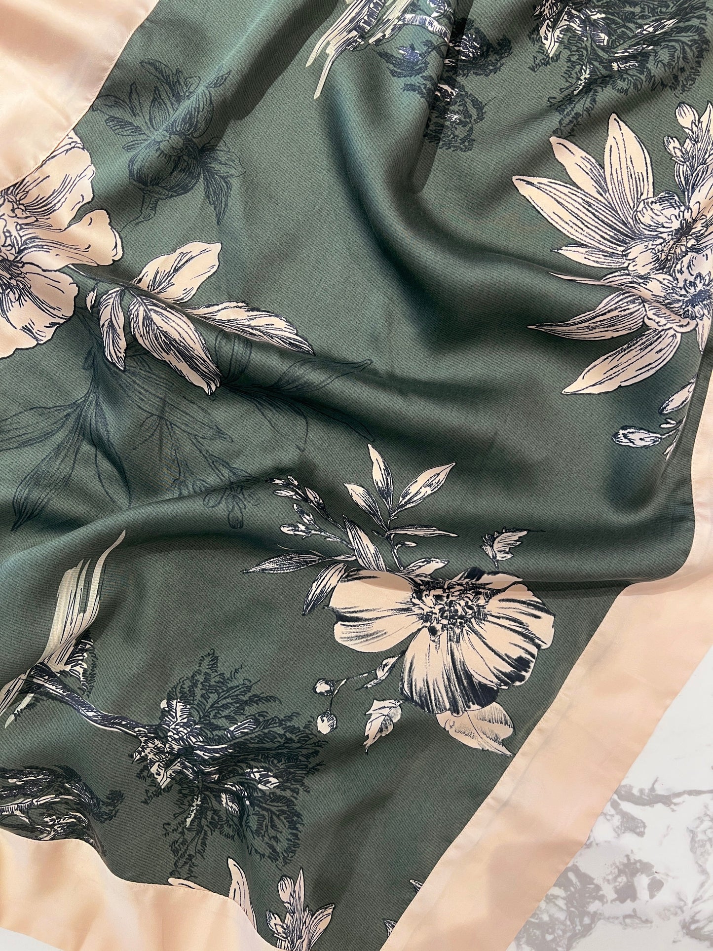 Moss & Magnolia Bedding Set